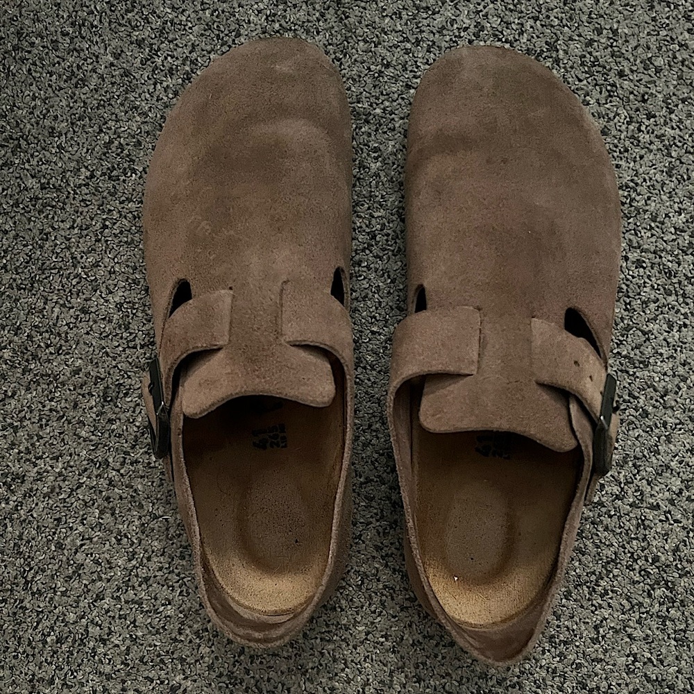 like new taupe London Birkenstocks lightly worn